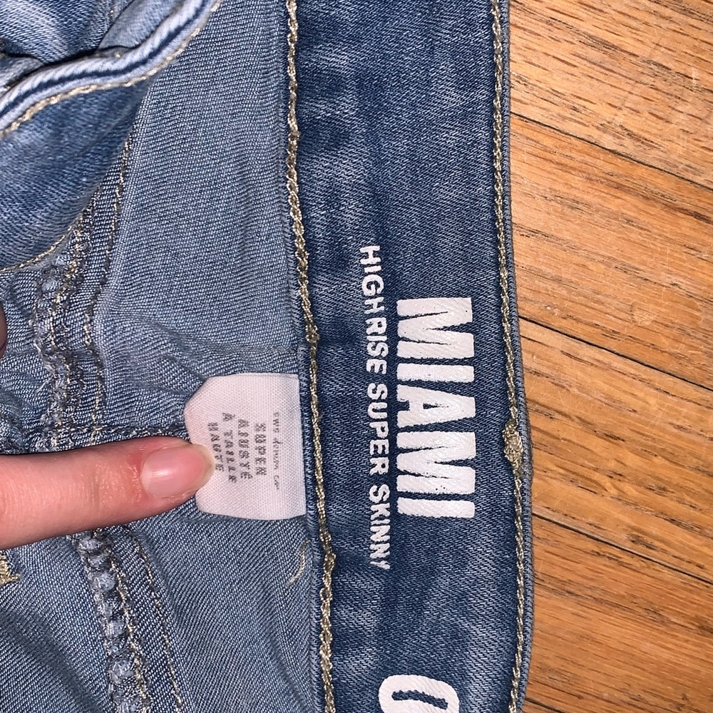 MIAMI JEANS